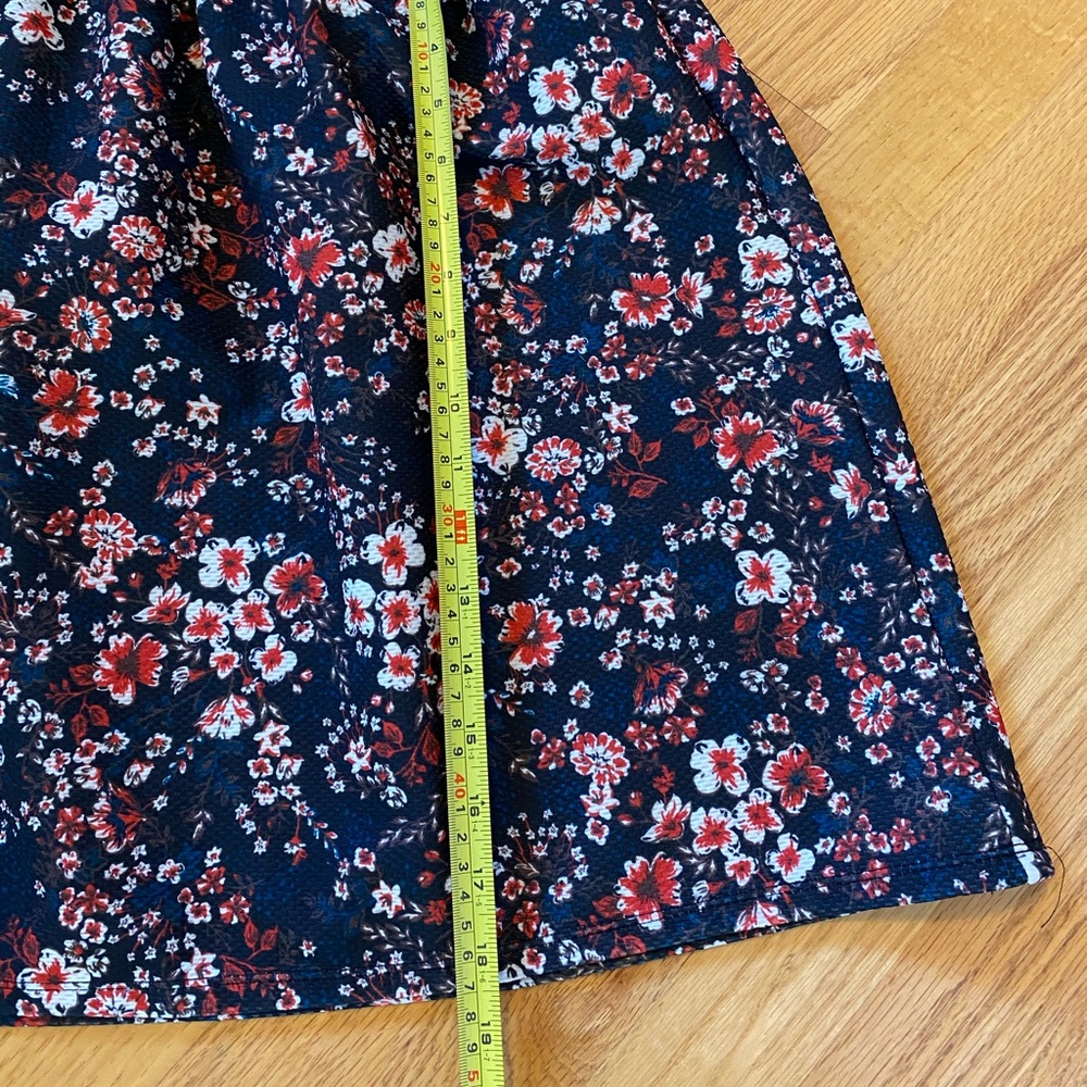 Floral Xhilaration Dress - Picture 6 of 7